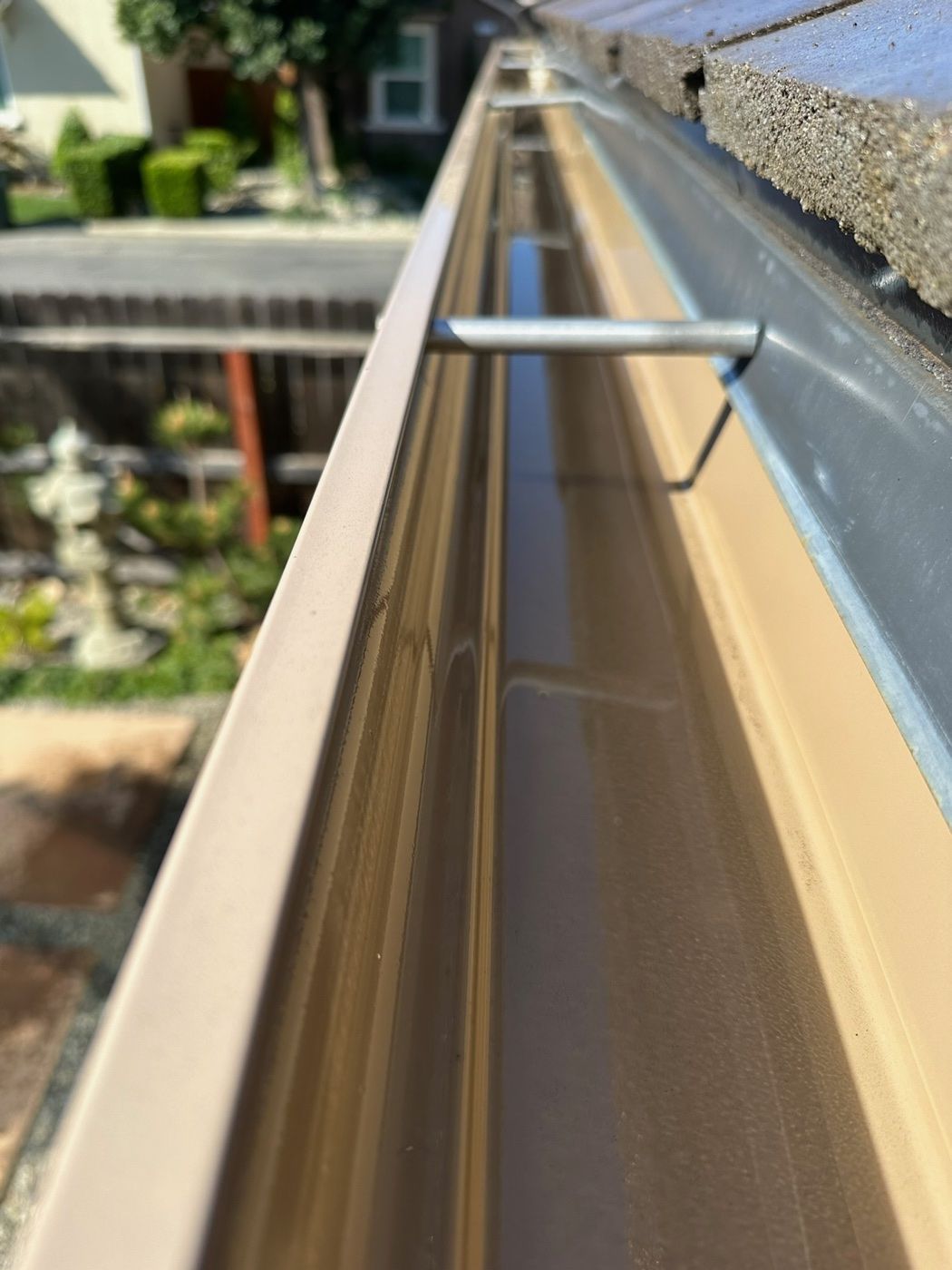 Clean, clear gutter line on a Central Valley home